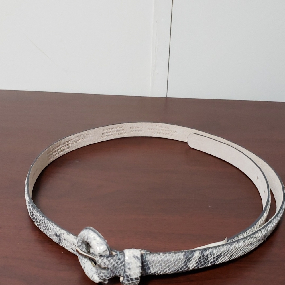 Claiborne Gray Snakeskin‎ Belt